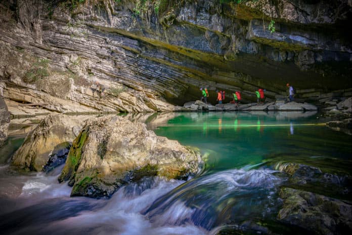 Hang Tien discovery