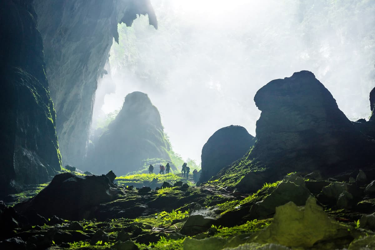 The walk to Doline 2 - Garden Of Edam in Son Doong Cave