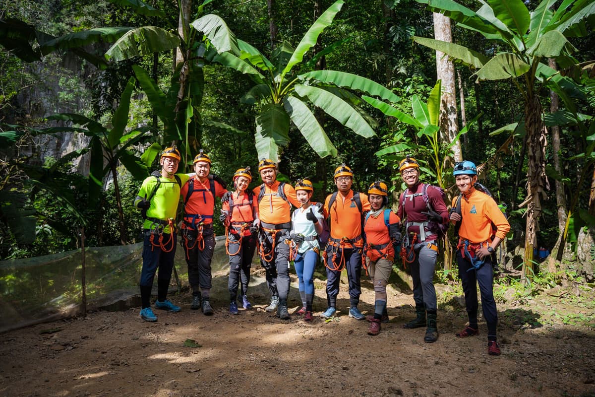 Guests are required to wear proper closed shoes, long and thick socks, long pants, long-sleeved shirts and gloves to avoid hazards during the trek.