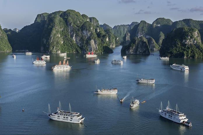 Ha Long Bay: Explore Vietnam’s Iconic Natural Wonders