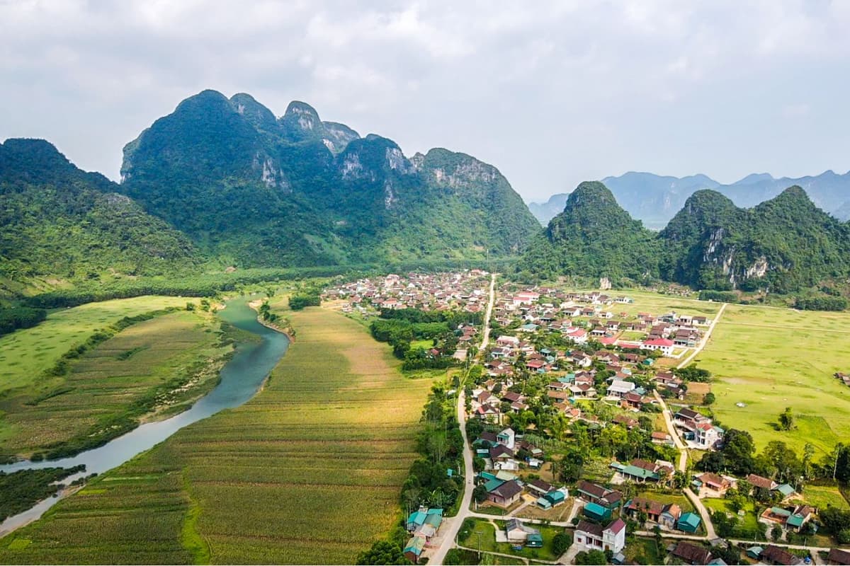 Tân Hóa: A village transformed by Tourism