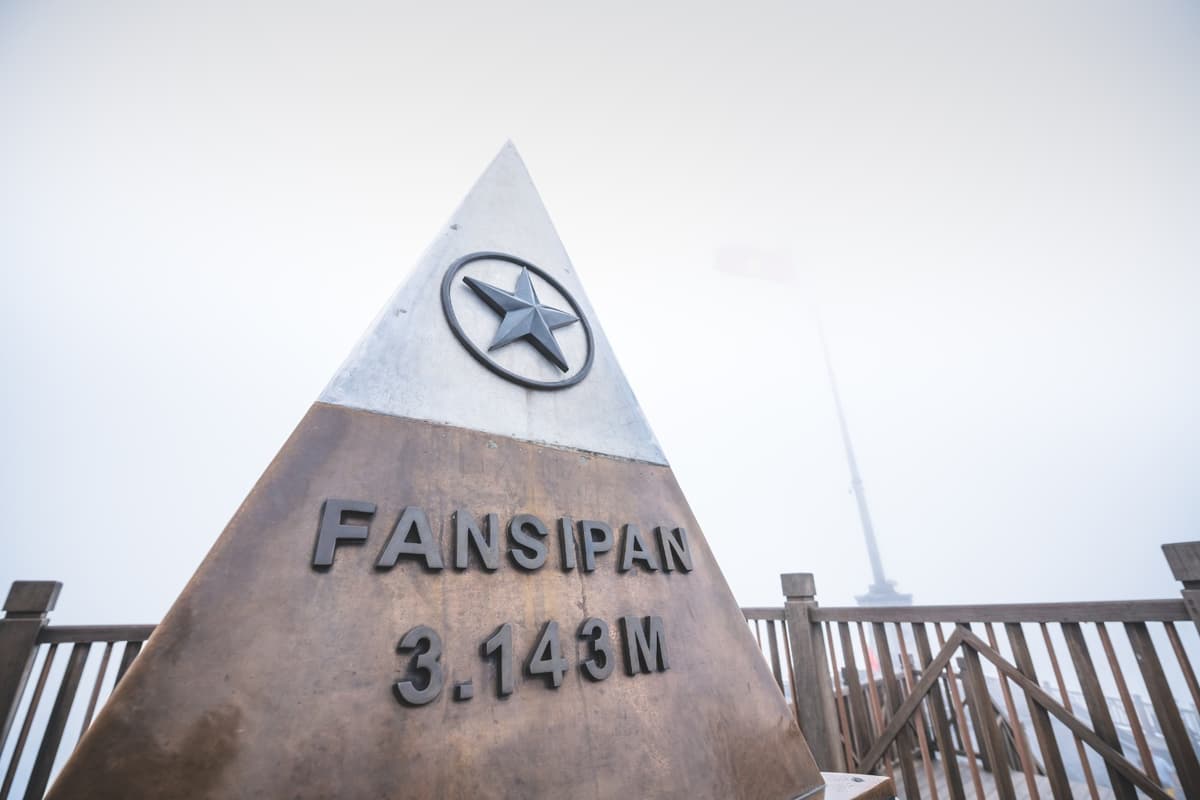 Fansipan Mountain Sapa: A Guide to the Highest Mountain In Vietnam