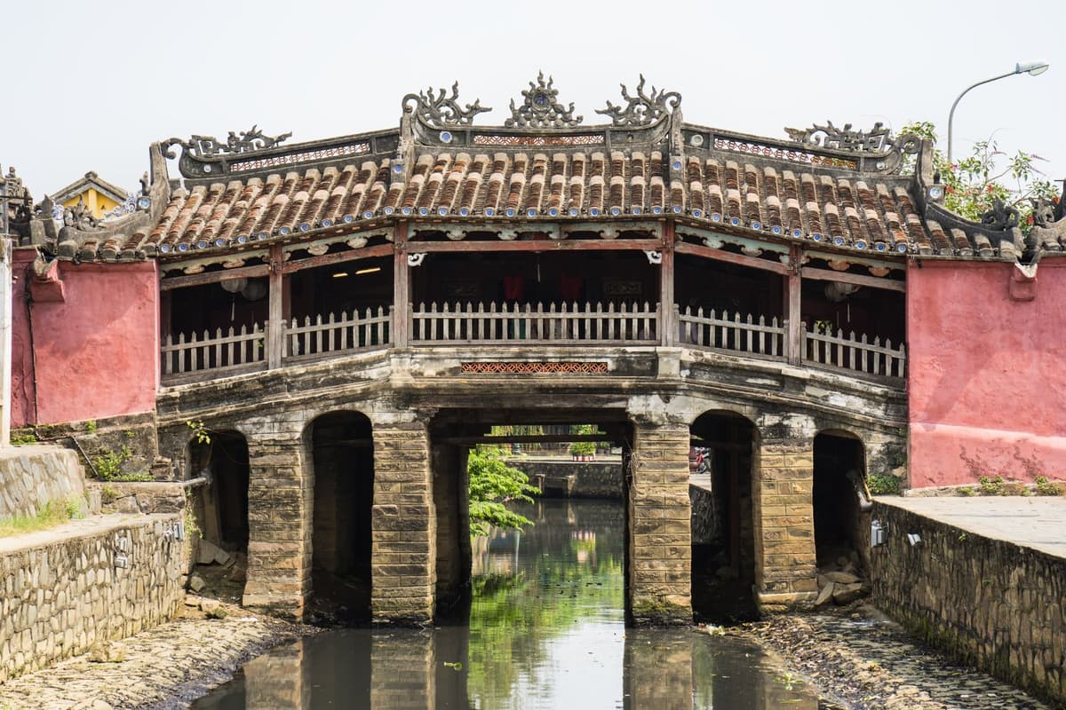 Hoi An Japanese Covered Bridge Travel guide