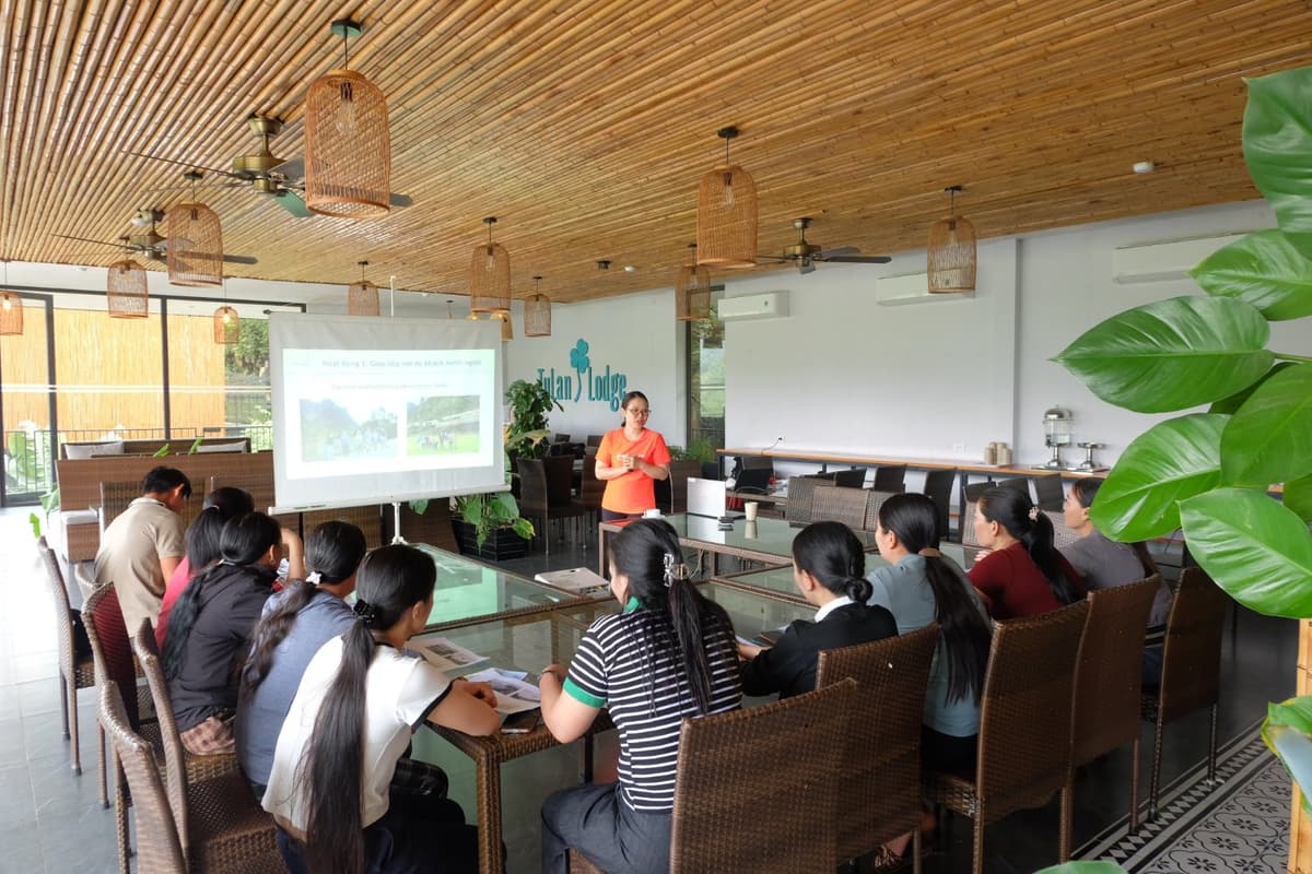 English class for Rural Homestay owners in Tan Hoa village