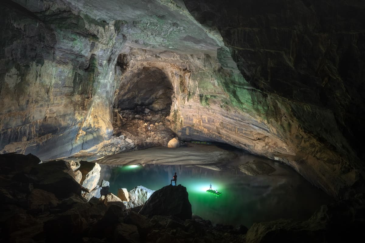 Hang En cave adventure